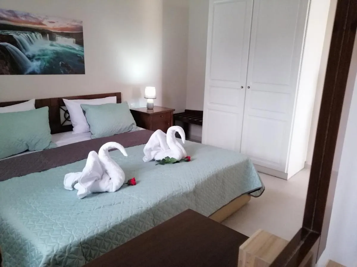 アパート Ta Didymakia Apartments. アルゴストリオン ギリシャ